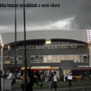 Dzsungelbéka hosszan rácsodálkozik a varsói viharra